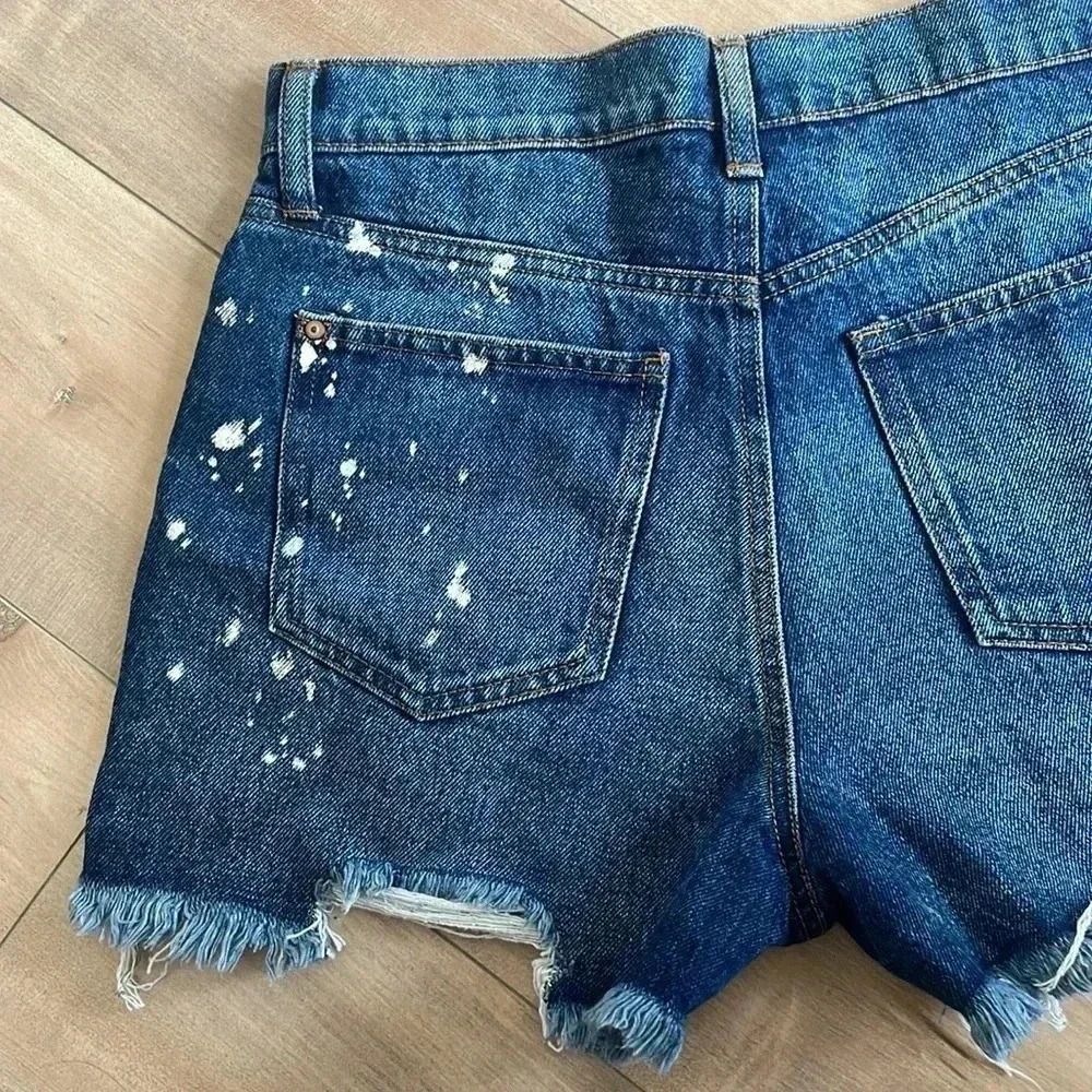 4/$25 No Boundaries Distressed Paint Splatter Junior Shorts Sz 9 - Picture 6 of 6